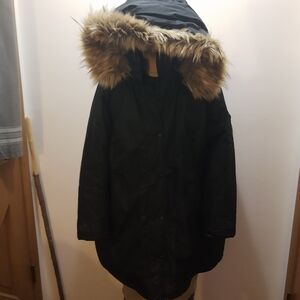 Women's Black Ski Jacket with Faux Fur Trim